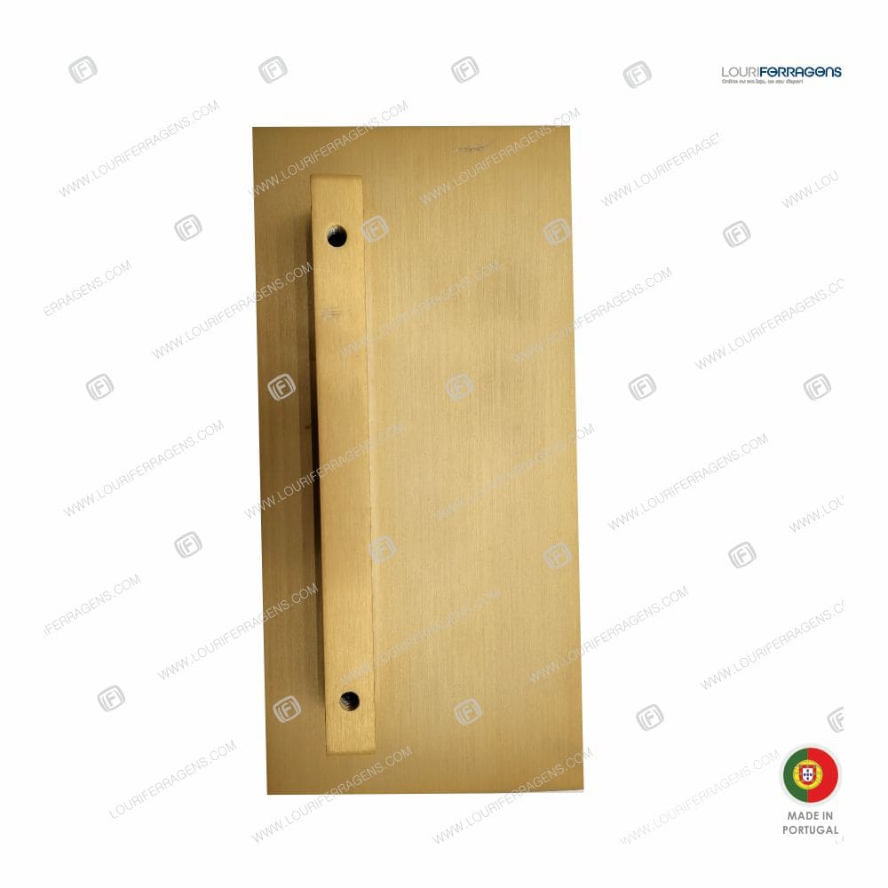Puxador-asa-porta-retangular-moderna-300x150-acabamento-dourado-escovado-louriferragens-6